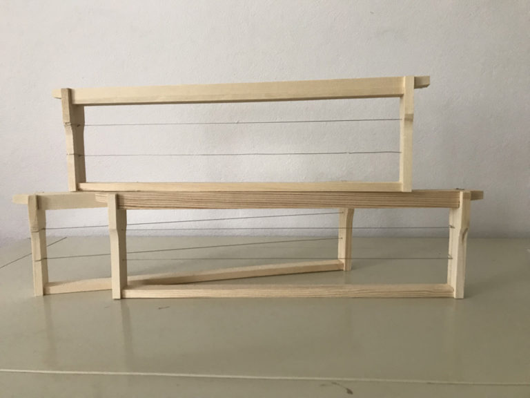 IDEAL WIRED FRAMES Austwide Beekeeping Supplies